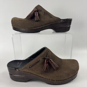 Dansko Shannon Brown Suede Nubuck Clogs Mule Slides with Tassel 38 EU 7.5-8 US